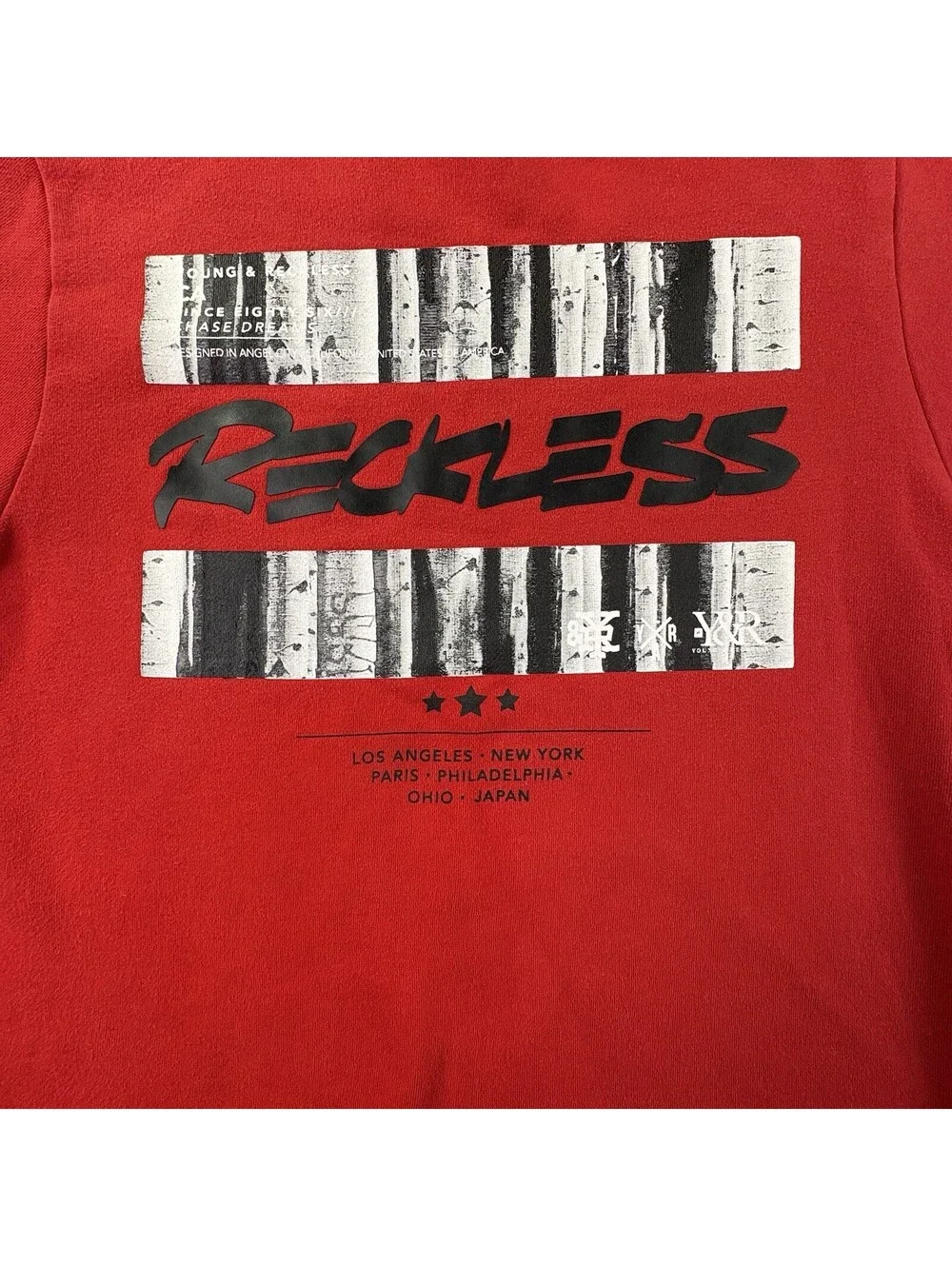 Young & Reckless Red Sweat Shirt Size Medium (0081)